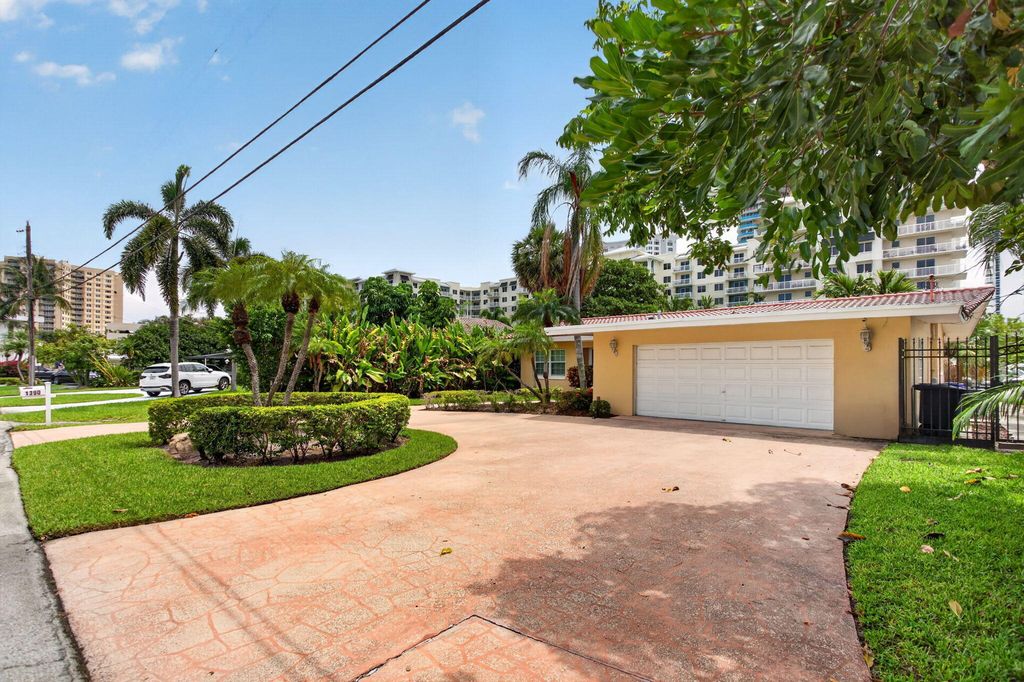 1390 E Terra Mar Drive, photo 4