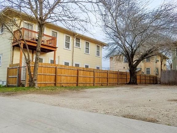 3rd image of 509 Gillespie St #2
