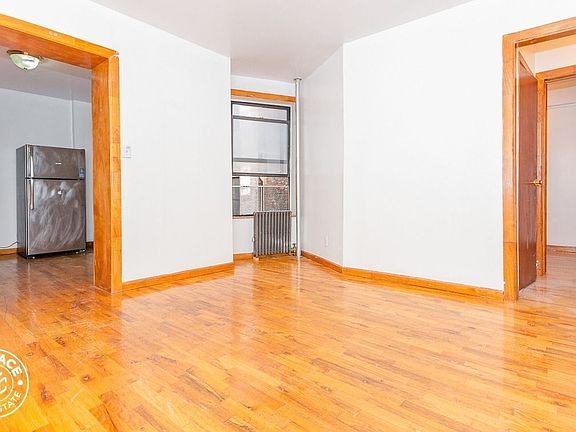 3rd image of 134 Boerum St #86L