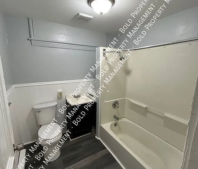 306 S 5th St #2R — Photo 5