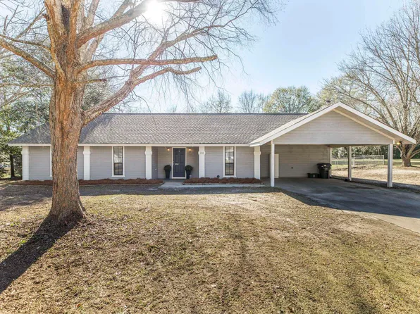 210 Oak Ridge Dr, Byron, GA 31008