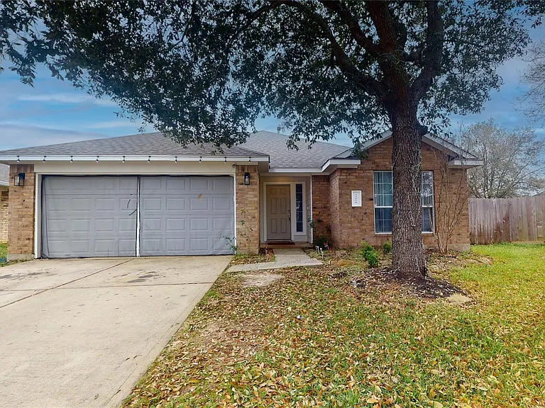 14610 Becurtesy Ct — Photo 1