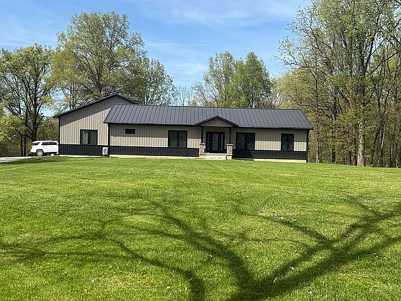 2nd image of 11323 Linn Rd