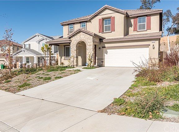 3rd image of 24050 Montecito Dr