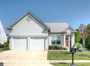 77 Snapdragon Ct, Sewell, NJ 08080