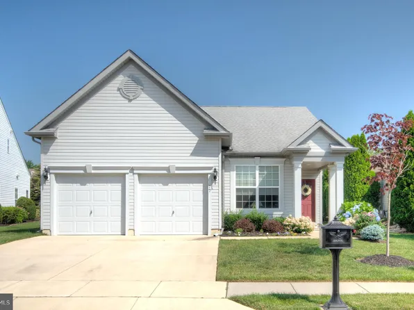 77 Snapdragon Ct, Sewell, NJ 08080