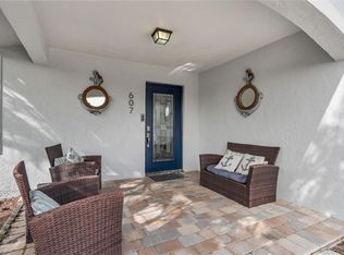 607 102nd Ave N, Naples, FL 34108