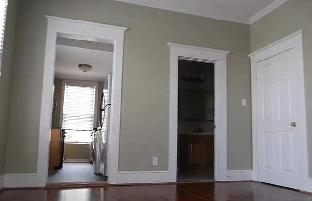 2519 Avenue P 1/2 #4 — Photo 4