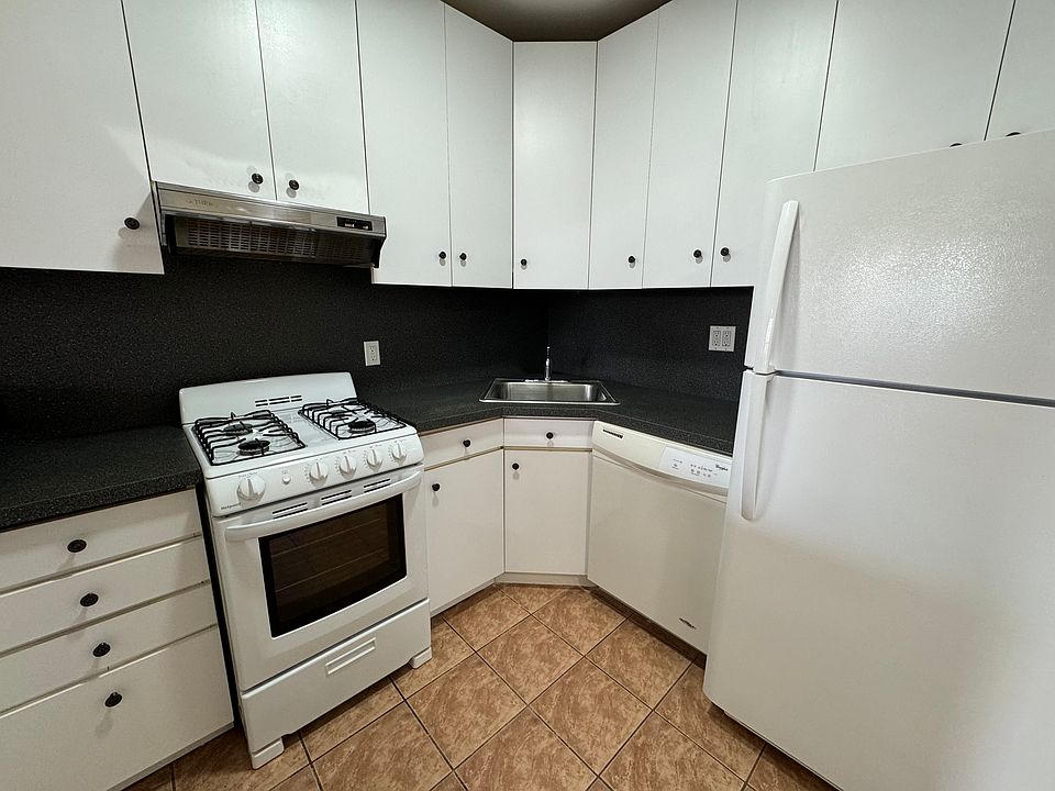 1st image of 28-31 49th St #2A