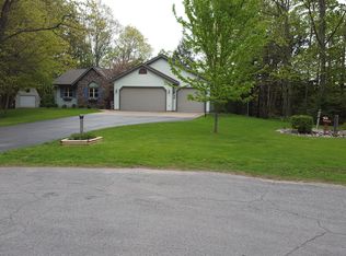 9503 Lambert St, Rothschild, WI 54474