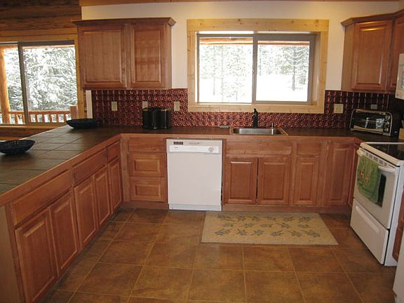 5th image of 89 Estates Dr