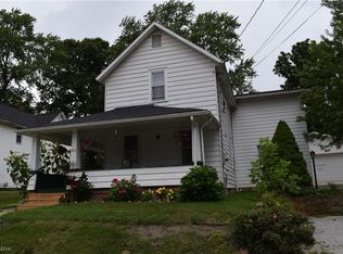 42 22nd St NW, Barberton, OH