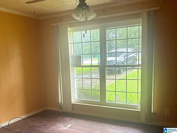 2nd image of 1713 5th Way NW