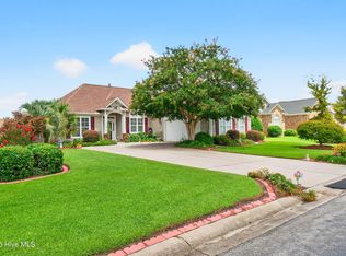 698 Meadowbrook Ln, Calabash, NC 28467