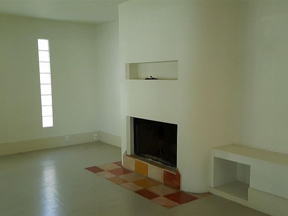2nd image of 1180 Randol Ave