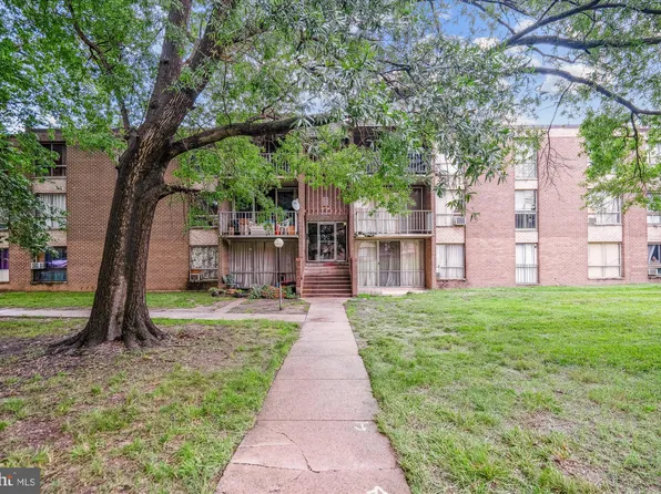 7985 Riggs Rd APT 5, Hyattsville, MD 20783