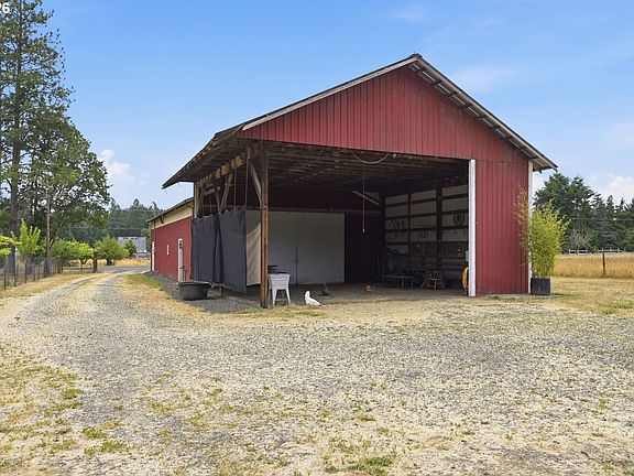 4th image of 24137 Warthen Rd
