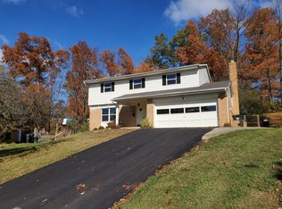 3968 Sharonview Dr, Cincinnati, OH 45241