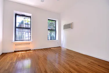 Rented by Urbane Brokerage