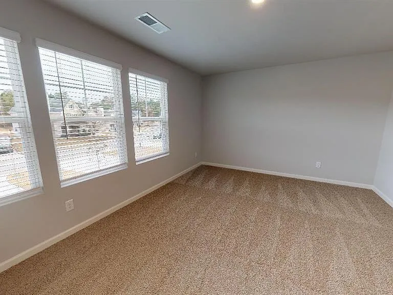 178 Goodall Woods Dr — Photo 23