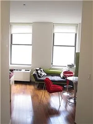 Rented by R New York | media 20