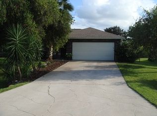 1810 SW 17th St, Miami, FL 33145