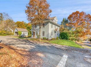 40 Warren Way, Watertown, CT 06795
