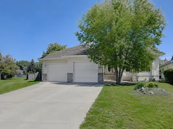 11819 E 91a St, Grande Prairie, AB T8X 1J1