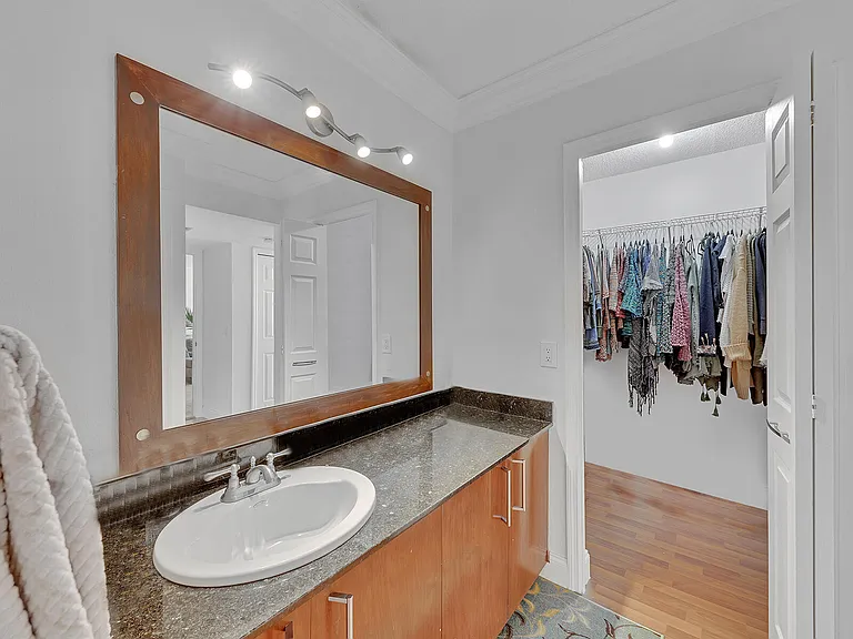 359 Lakeview Dr #102 — Photo 30