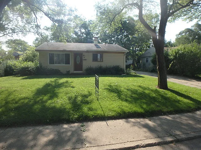 21 Hickory Dr photo 1