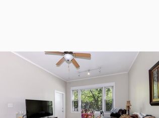 1256 W Wellington Ave APT 1F, Chicago, IL 60657