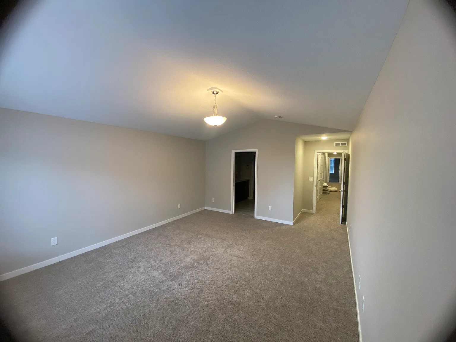 3 bed, 2.5 bath, 1807 sqft, $2,800 — Photo 3