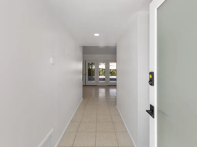 48071 Birdie Way #48071 — Photo 33