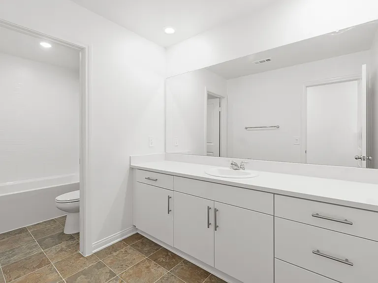 Guest Bathroom second floor