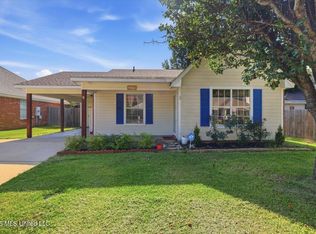 330 Audubon Cir, Brandon, MS 39047