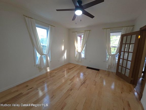 5th image of 26 Lafayette Ave #26