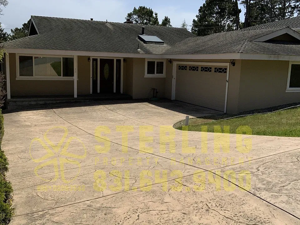 12 Pinehill Way