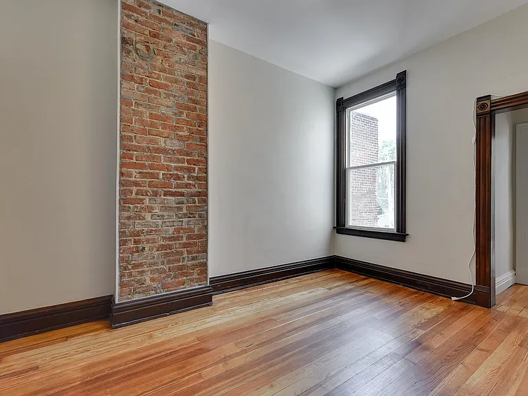2969 Pacific St — Photo 41
