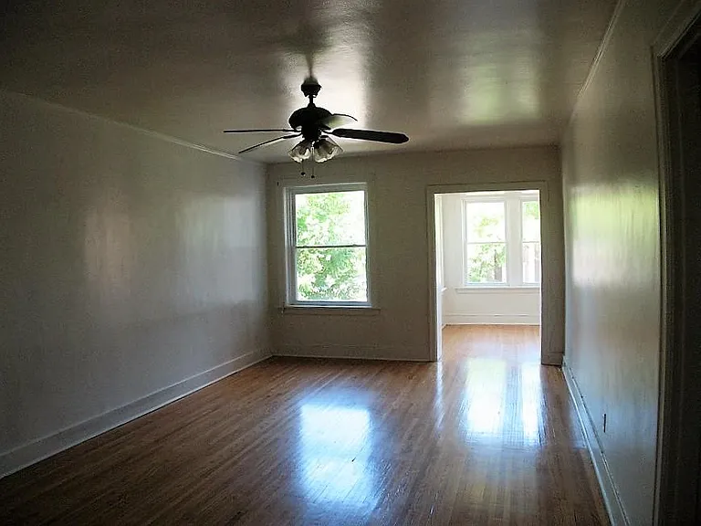 500 NE Madison Ave #A6 — Photo 2