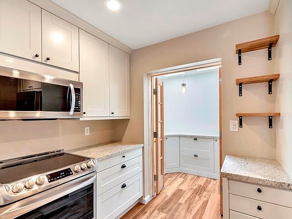 Kitchen Pantry