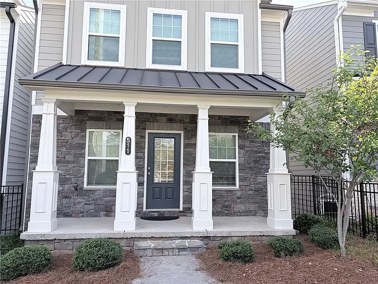 511 Ruths Dr — Photo 3
