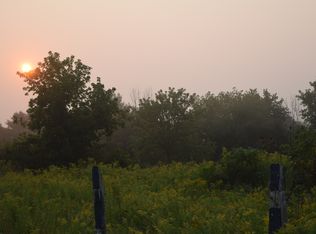 1439 Wiggins Rd, Fenton, MI 48430