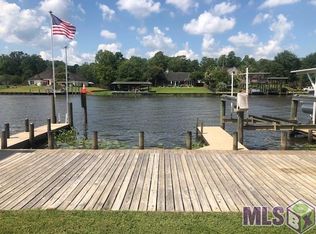 18028 Bayou Pierre Dr, Maurepas, LA 70449
