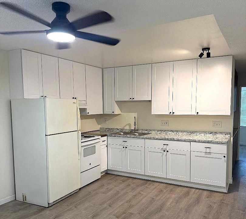 1st image of 4260 44th St APT 214