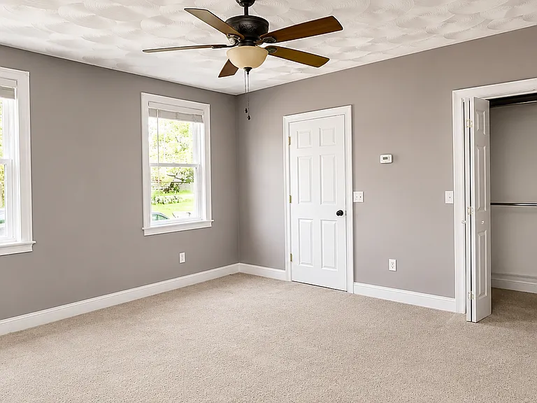 18 S Main St #3 — Photo 7