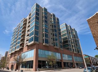 1550 E Royall Pl UNIT 604, Milwaukee, WI 53202