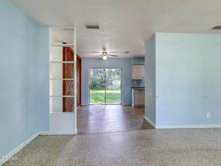 1133 Bradenton Rd — Photo 7