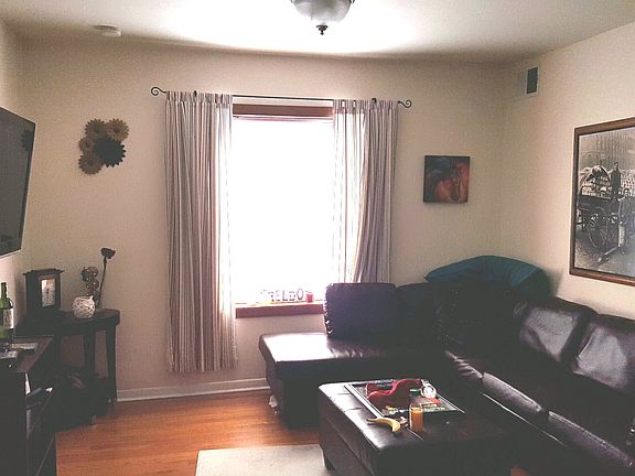 5th image of 3560 W Cortland St APT 2