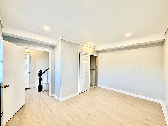 4th image of 21 Storrs Ave #21