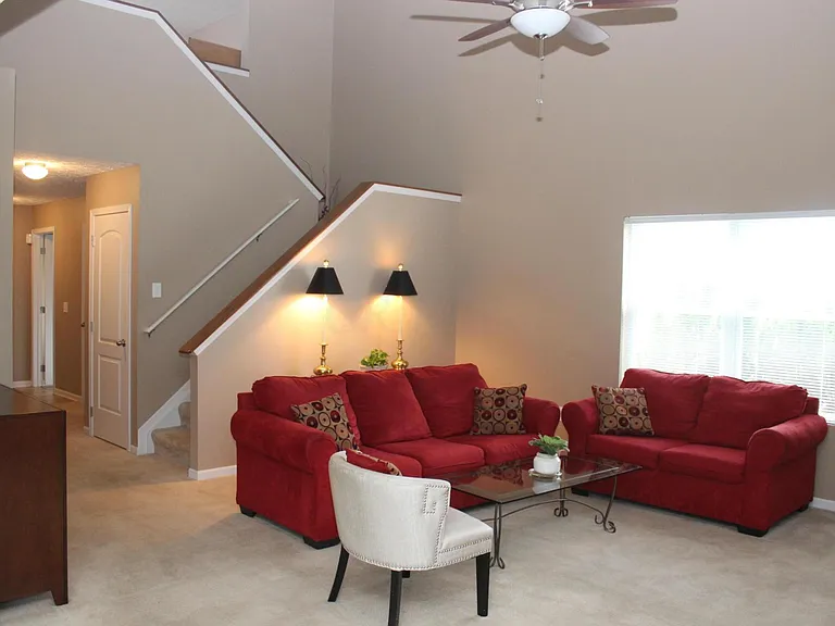 96 Arrowfeather Ln — Photo 5